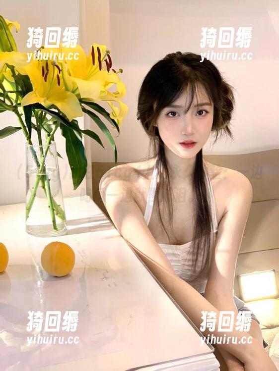 51cg 我在51cg4上的永久体验:一边吃瓜一边默默流泪。