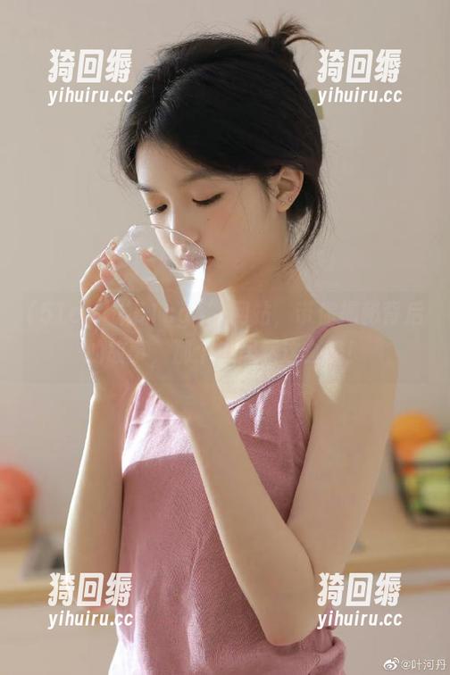 “51cg4”网站，带你揭秘背后的故事，那个瓜居然这么酸！