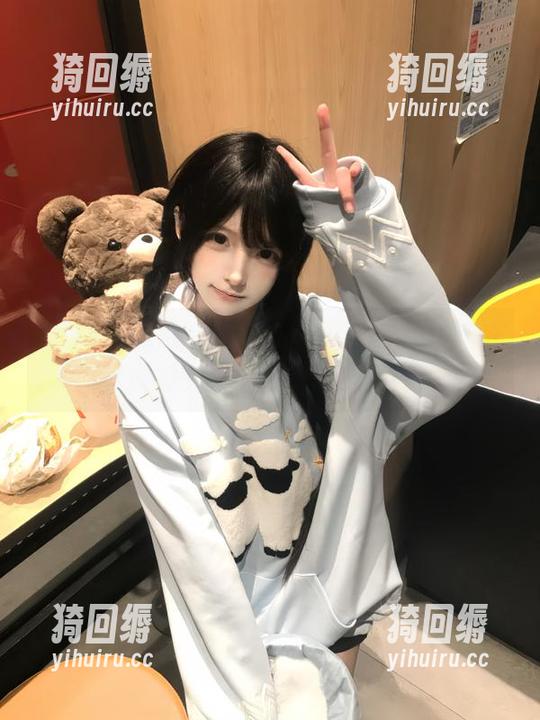 来51吃瓜网站，一边爆料一边把原神卡面上的故事全曝光！