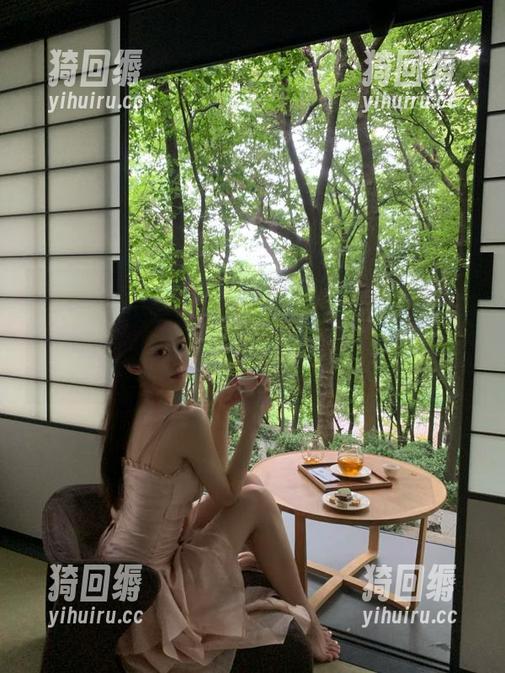 51吃瓜 “www.51吃瓜”发布:那些让你一口气吃到停不下来的八卦,真的不贪心哦