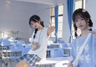 首页的“52cg”每天都在上演怎样的瓜田杂事？我果然是停不住…