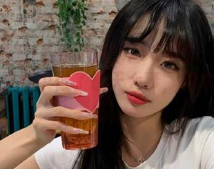 最新风波！718娱乐：这名星竟然在直播中做了惊天大事，根本没人相信！
