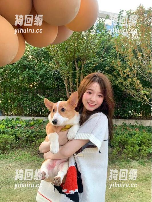 每次浏览91cg.con网页，感觉在看一场无声的真人秀，真是太神奇了！