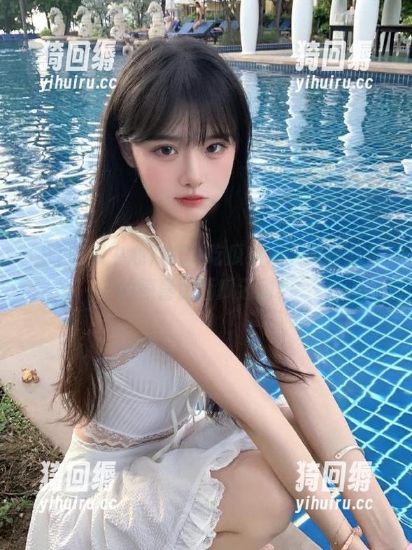 91吃瓜中心 在91吃瓜中心,今日吃瓜的惊喜比西瓜还甜!
