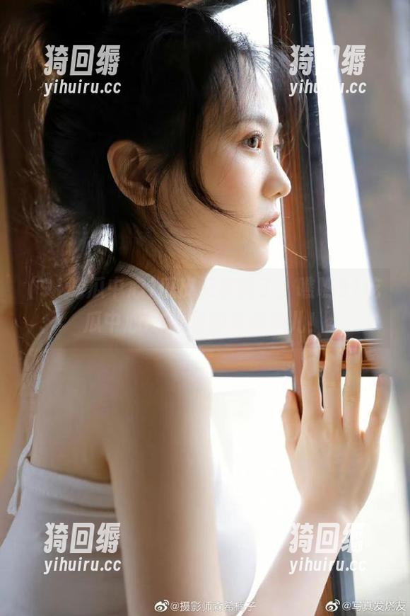 瓜皮又被揭了，瞧瞧91吃瓜中心APP里的新鲜事儿！