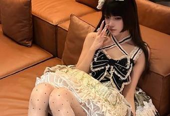 只想知道cggolive吃瓜网免费的那些视频，能不能让我开启追更模式？
