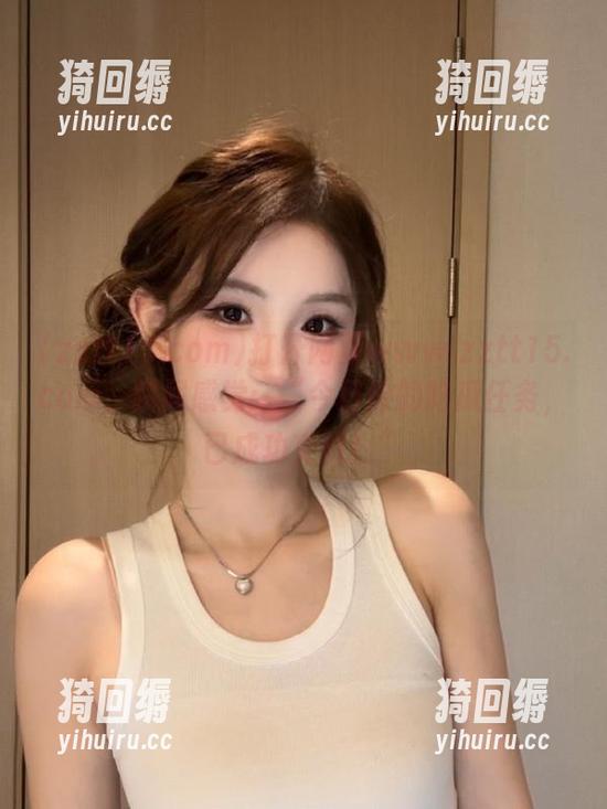 打开网页www.zztt15.com，瞬间感觉：“今日份的吃瓜任务，已成功交付！”