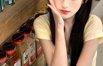 zztt01苹果版的设计是不是在考验我的审美，真心看不懂呀！