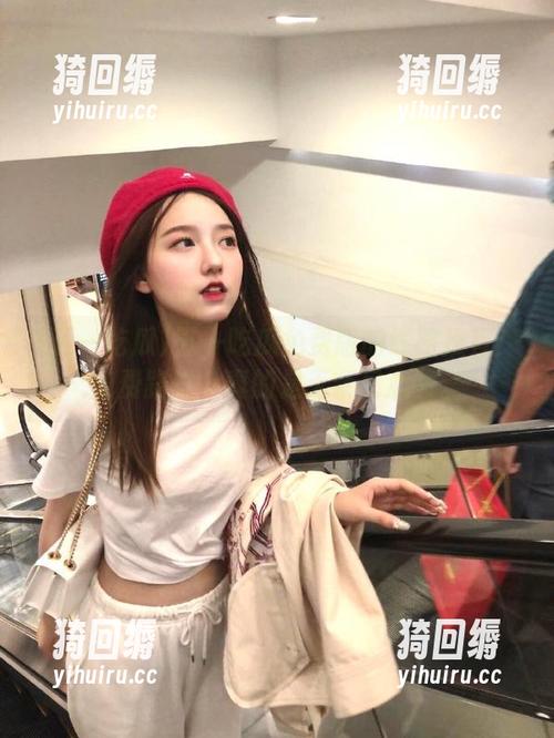 五一吃瓜免费版的线路推荐：免费路过，真的是无奈又心酸。