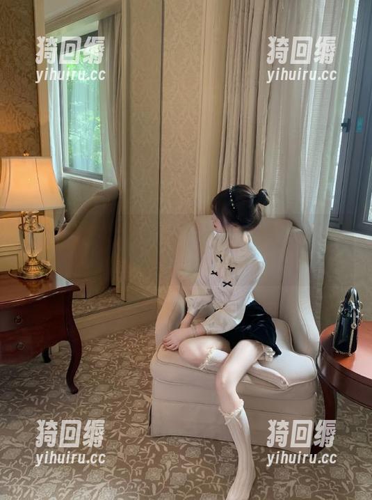 免费版里的资源王国，五一吃瓜刷屏引争议！