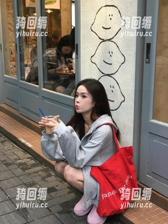 就在‘吃瓜511’上再一次观看到那个令人咋舌的爆料，真是惊掉下巴！