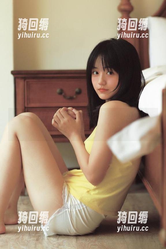 在线吃瓜不打烊，边吃边看，谁说不能一心二用？