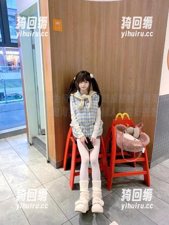 为何我总在“吃瓜福利”网页上浪费宝贵时间？真是揭秘人心的好去处！