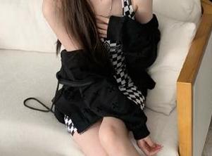 吃瓜网首页：在线观看，抓住每一个尴尬瞬间，就是高潮！