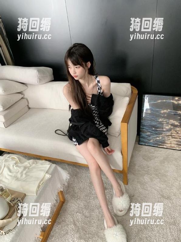 吃瓜网首页：在线观看，抓住每一个尴尬瞬间，就是高潮！
