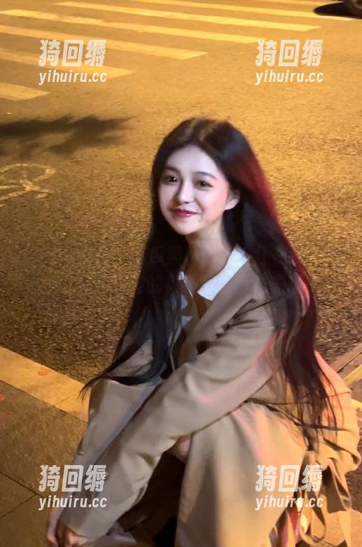 吃瓜黑料网的“红在线”们，分享点真实的，不是表面功夫哦！