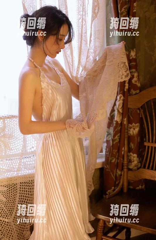 好莱坞黑料正能量 就要在好莱坞黑料正能量首页吸取每日‘毒鸡汤’,网页版抢先看!