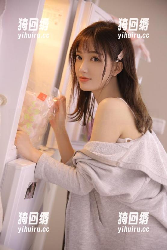 最新上线！好莱坞黑料正能量app网页版，专治各种不开心！