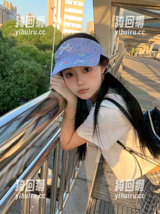 那些年，我们在好莱坞黑料正能量app网页版里翻出的藏匿秘密，链接一下试试吧？