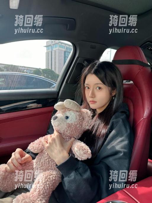 “最新吃瓜”视频速递：又一个网红出事儿了，这剧情简直比电视剧还多！