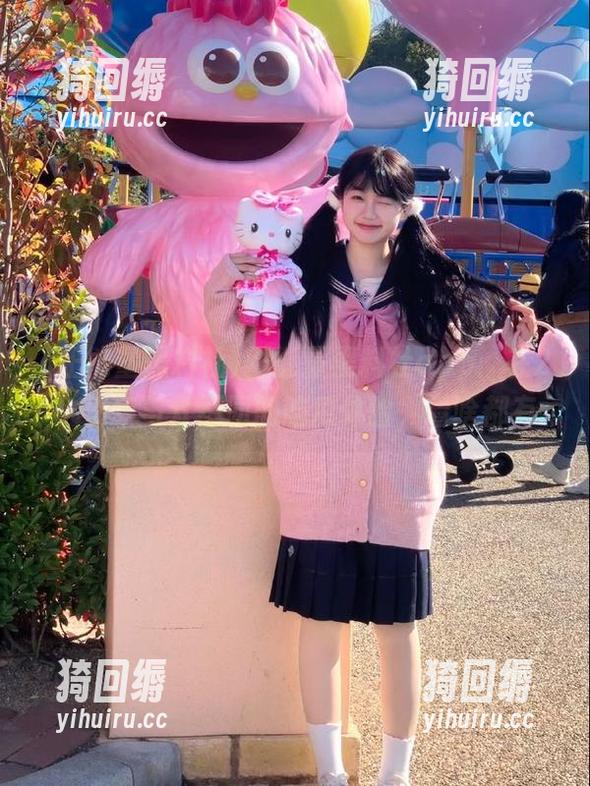 正能量黑料社 正能量黑料社app:在2025年与众不同的吃瓜体验,看啥都有