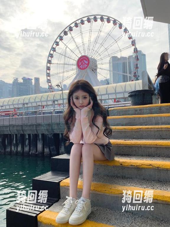 在安卓系统上点开“网曝黑料”网址，能不能为我的孤独解个围？结果却是涨姿势的奇妙旅行！