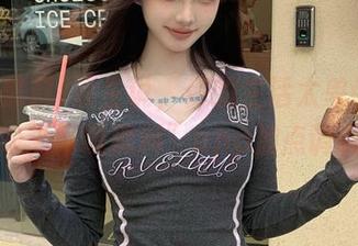 医生说，你的生活太单调了！快来“网曝黑料”app加点调料！