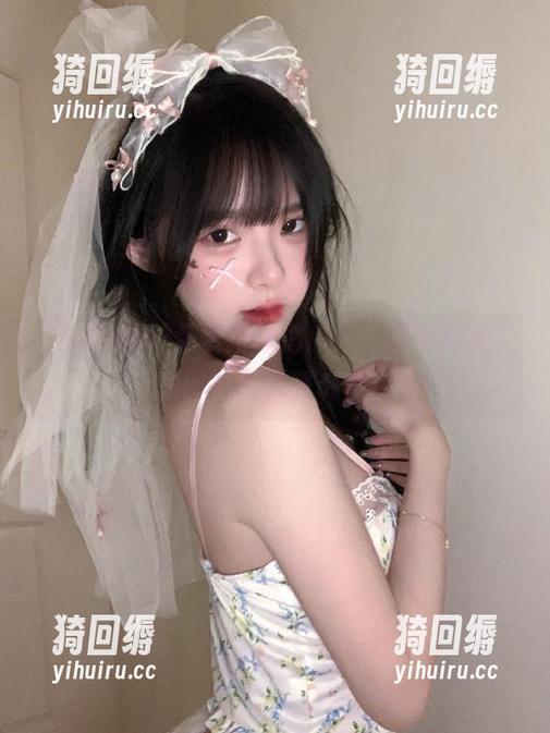 免费陪你追瓜，“黑哥冲料”里的八卦才更刺激！