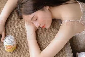 su黑料不打烊，视频入口竟然这么好吃，真让我大开眼界！