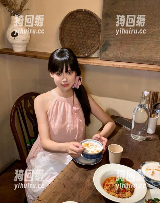 万里长征黑料不打烊不打烊，带你遨游最新网站链接，小心别被爆的瓜给“炸”了！