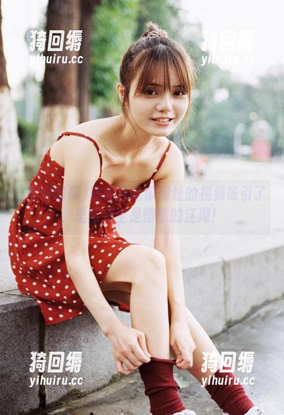 被黑料吃瓜网址的视频吸引了，里面完全是情感的江湖！