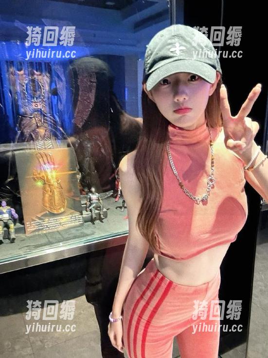 “91黑料正能量”：这个网站简直让人怀疑人生，一边攻略八卦一边自我分析！
