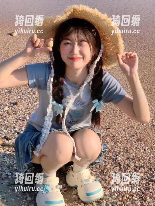 黑料社苹果版跟着新地址zztt.win一起潮起来，瓜果满天飞！