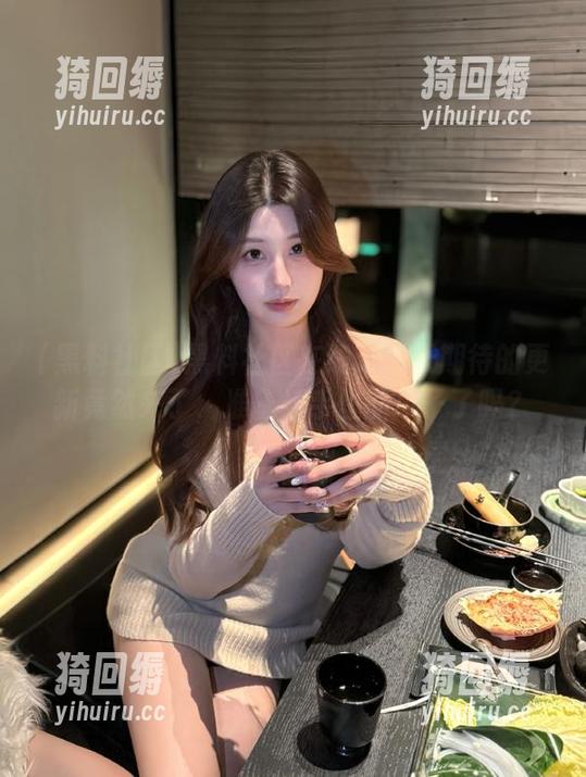 黑料社区在线：成天期待的更新竟然来了，准备好手里的瓜子了吗？