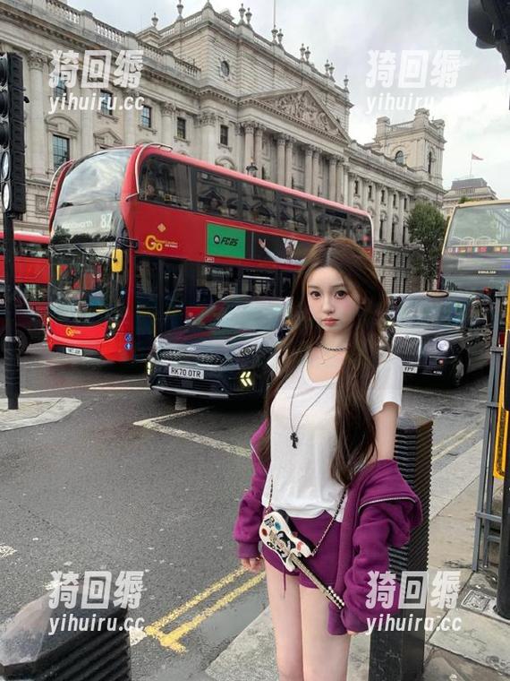 走过路过别错过！黑料网址官网，躲在家里也能轻松窥探八卦！