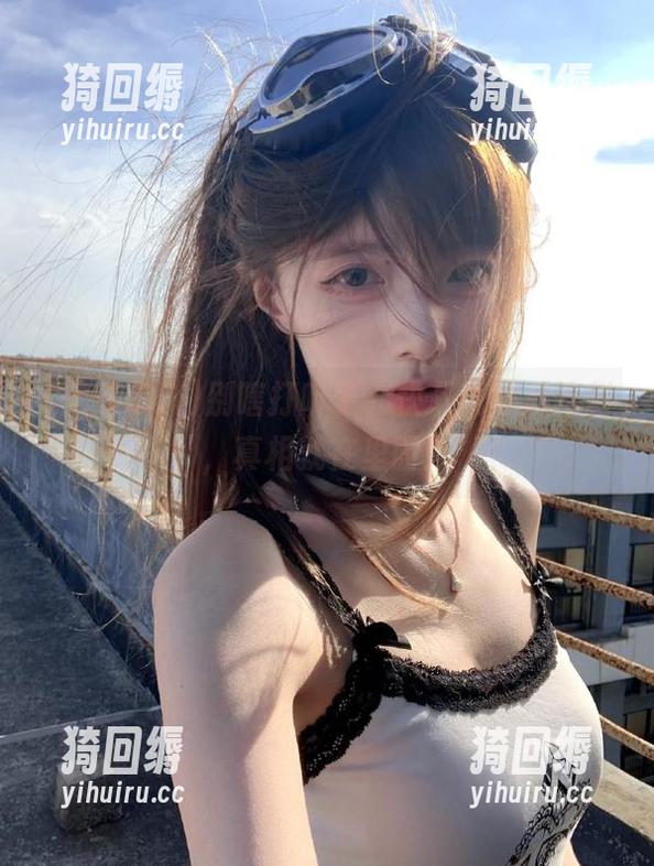别瞎打听了，快下载黑瓜吃料，真相就在里面！